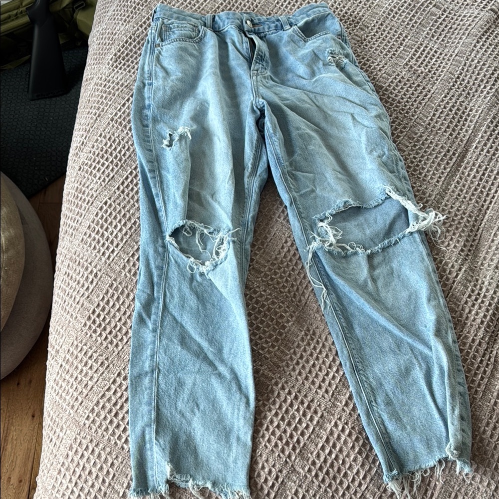 American Eagle Outfitters Blue Boyfriend Jeans Distressed Relaxed Fit